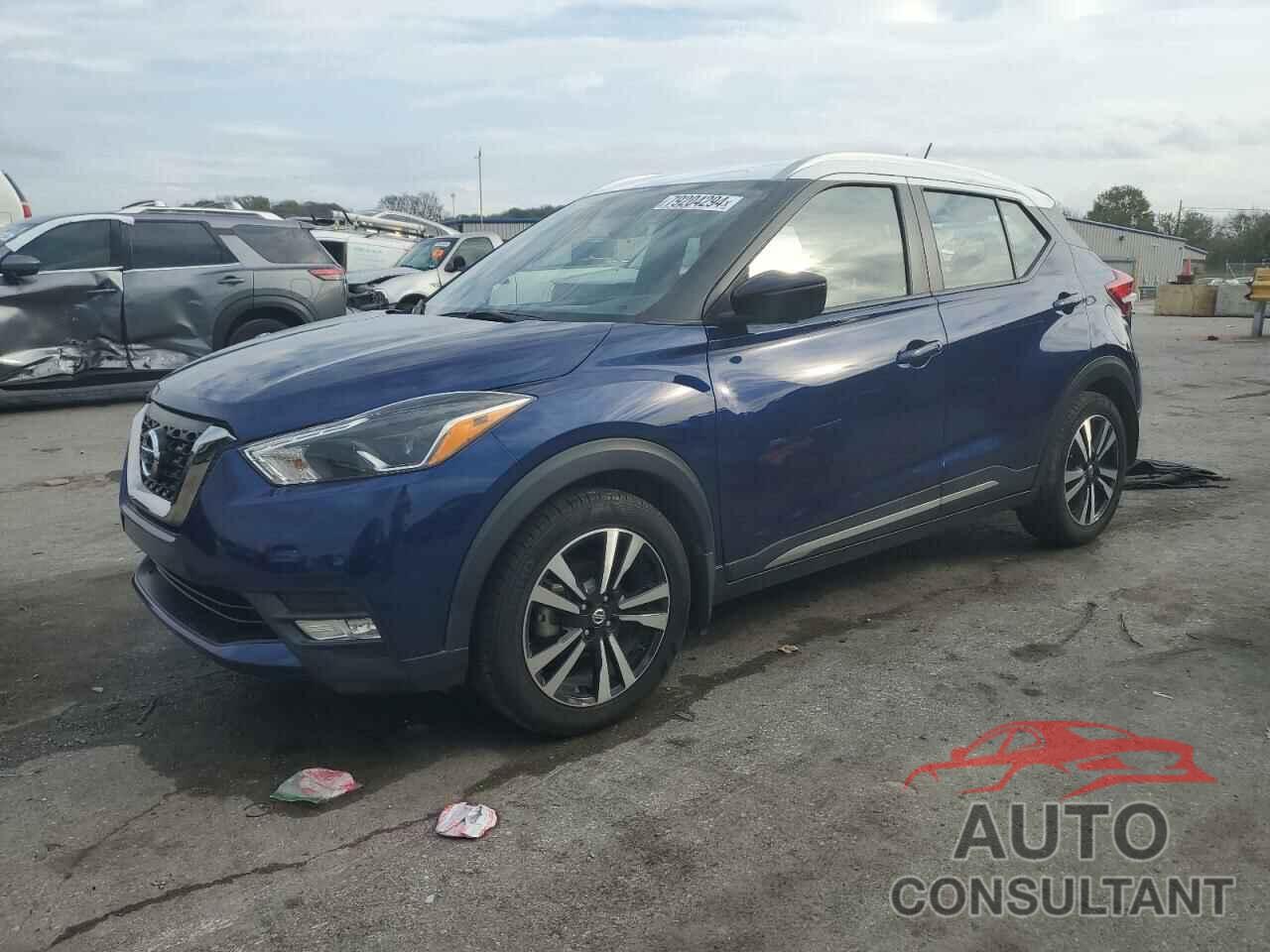 NISSAN KICKS 2018 - 3N1CP5CU4JL513182