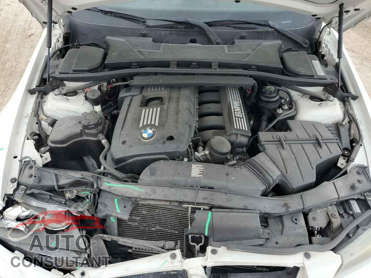 BMW 3 SERIES 2011 - WBAPH7C52BE680283