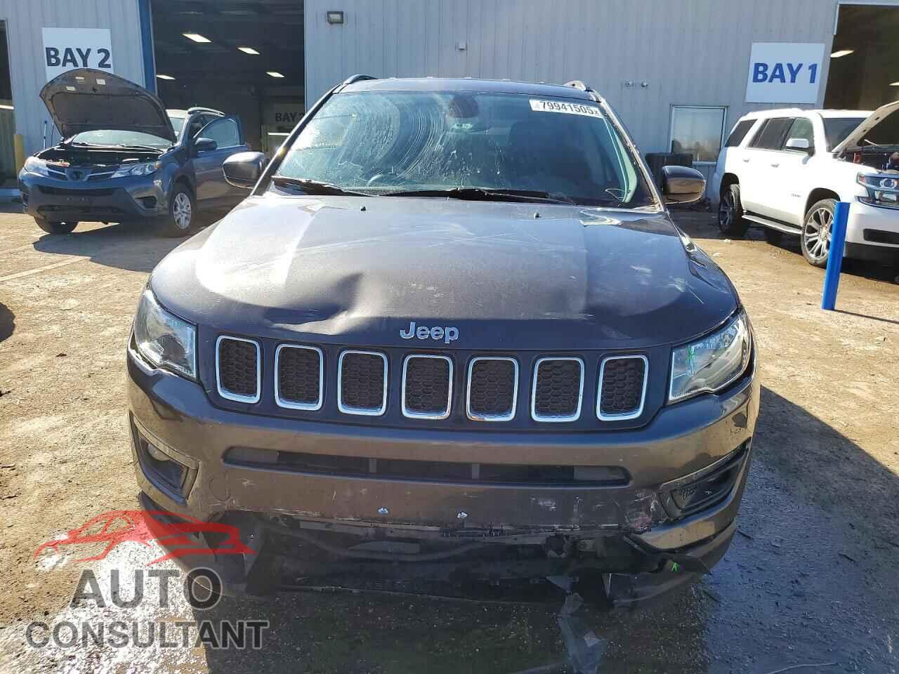 JEEP COMPASS 2019 - 3C4NJDBB7KT850576