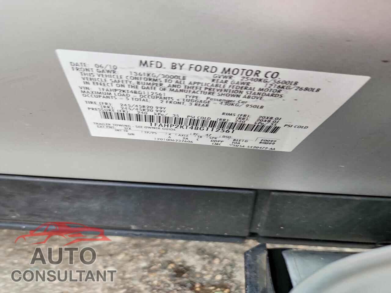 FORD TAURUS 2011 - 1FAHP2KT4BG112561