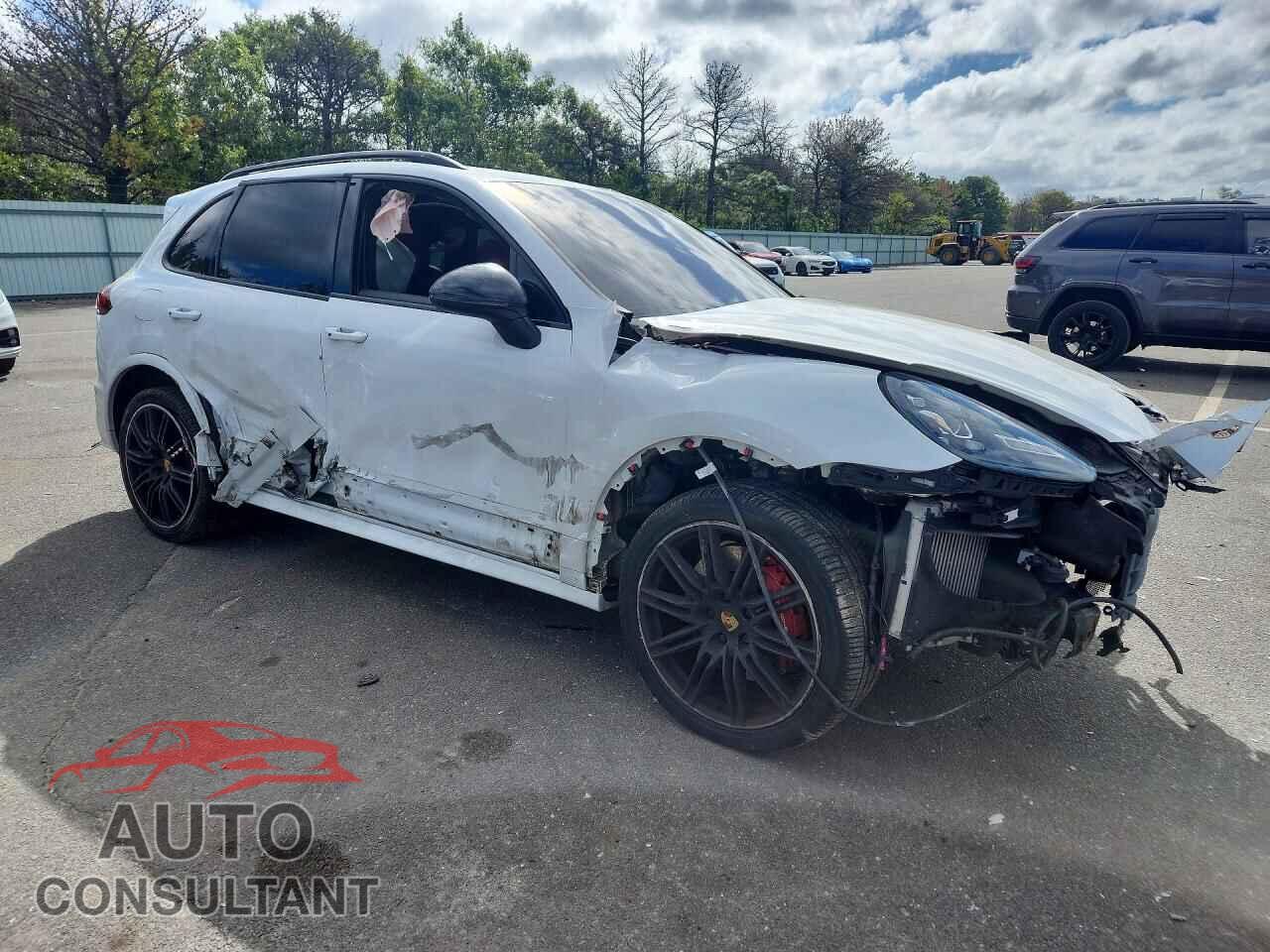 PORSCHE CAYENNE 2018 - WP1AD2A26JLA80410