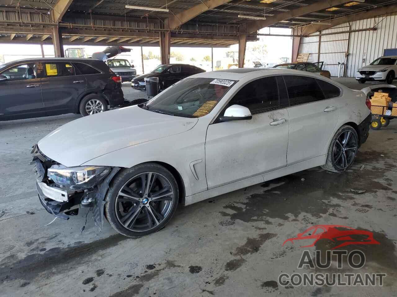 BMW 4 SERIES 2019 - WBA4J1C58KBM18032