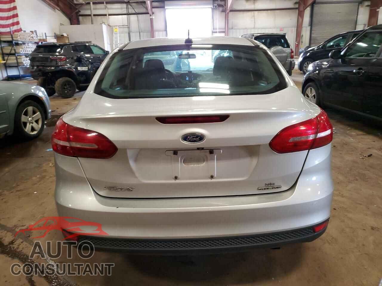 FORD FOCUS 2016 - 1FADP3F2XGL212068