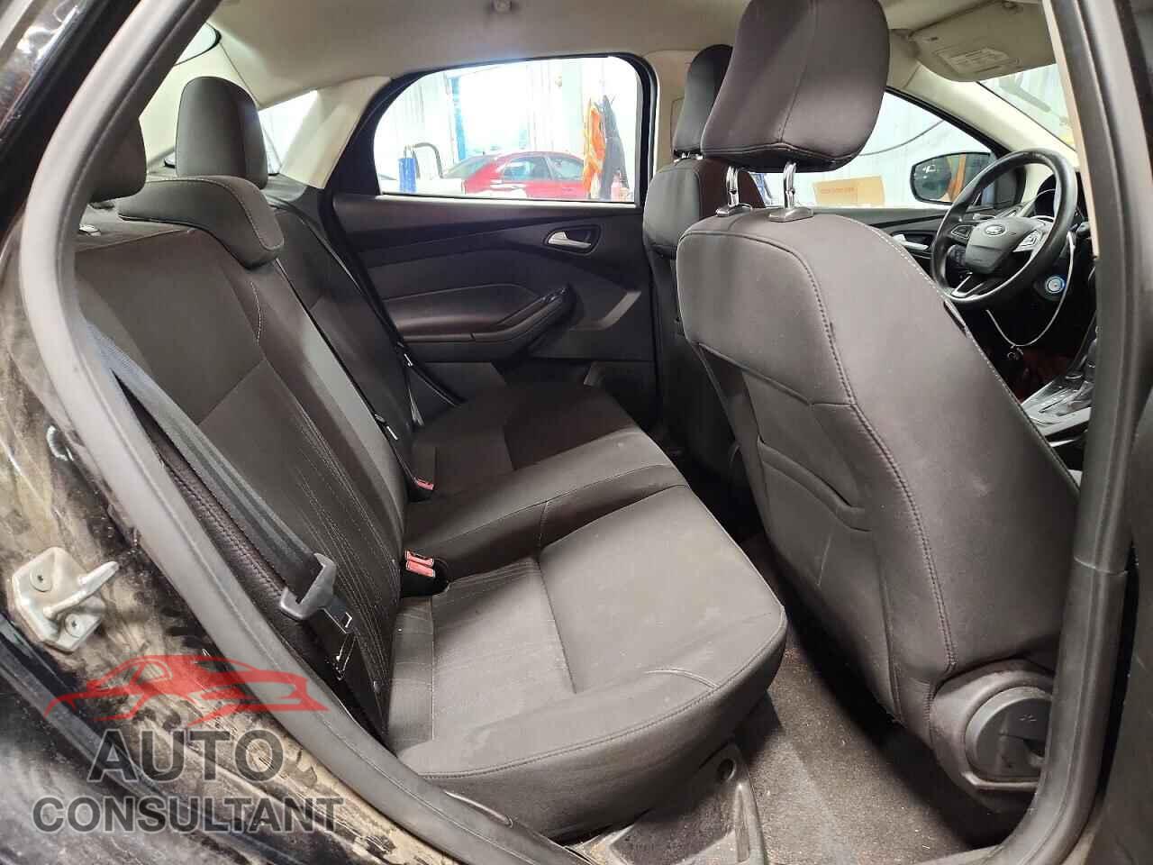 FORD FOCUS 2016 - 1FADP3FE4GL246081
