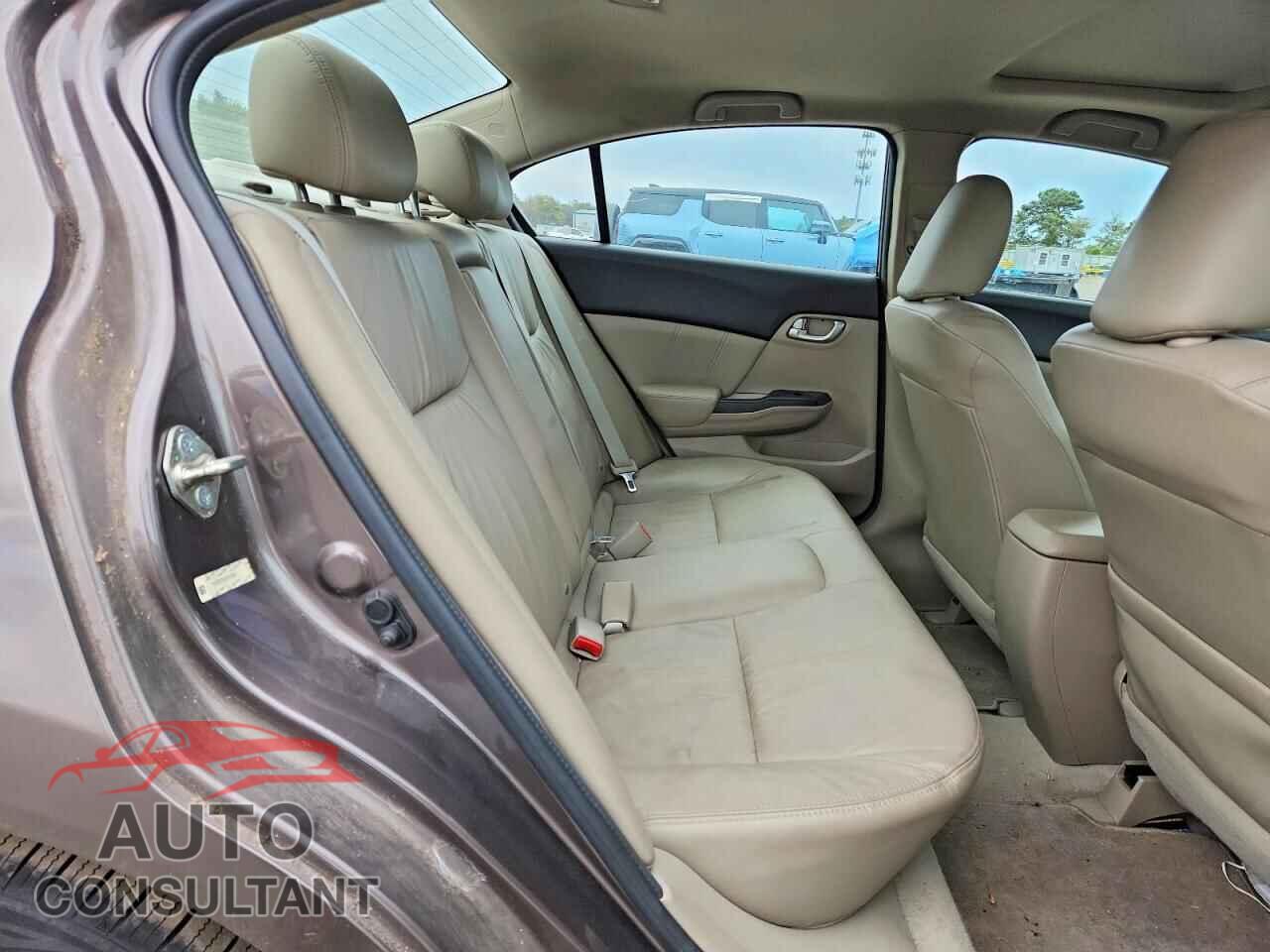 HONDA CIVIC 2012 - 2HGFB2F92CH570816