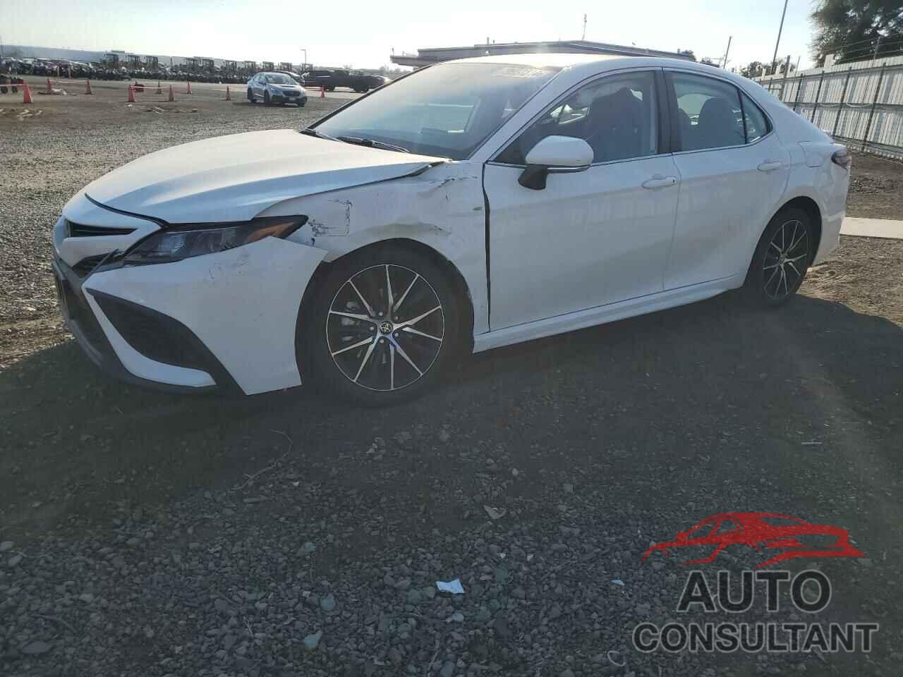 TOYOTA CAMRY 2023 - 4T1G11AK1PU802122