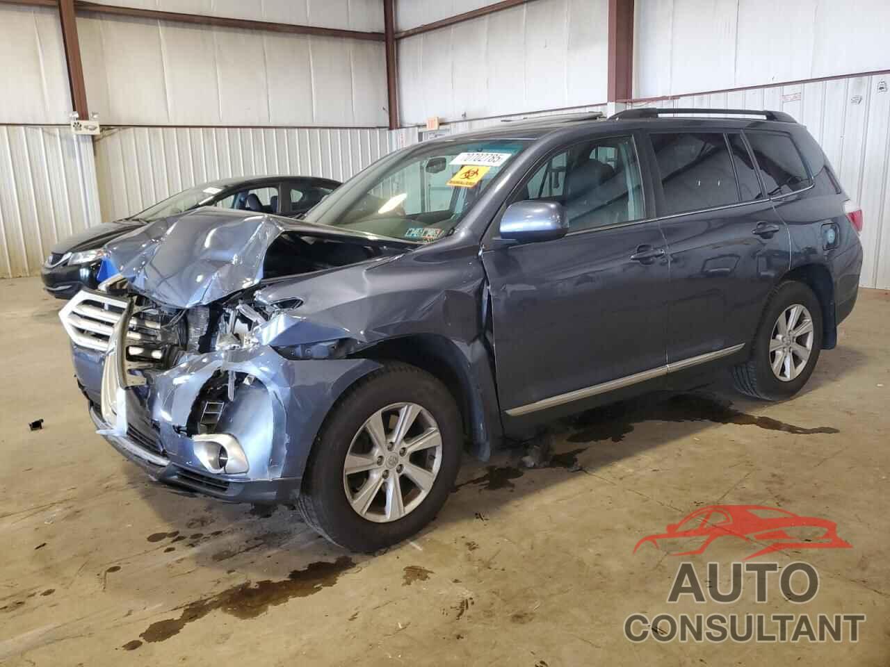 TOYOTA HIGHLANDER 2012 - 5TDBK3EH2CS147246