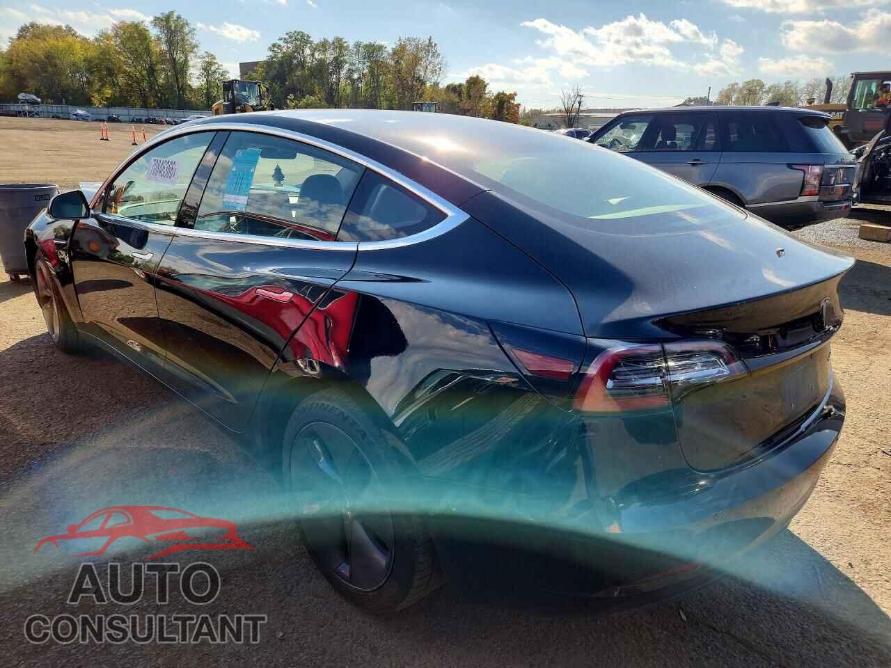 TESLA MODEL 3 2018 - 5YJ3E1EB6JF068160