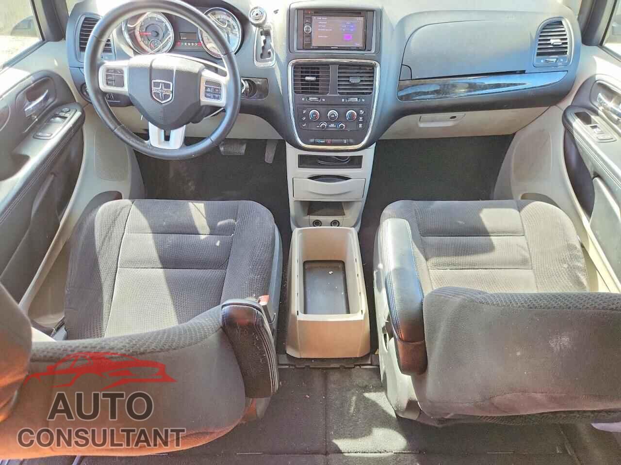 DODGE CARAVAN 2015 - 2C4RDGBG0FR511947