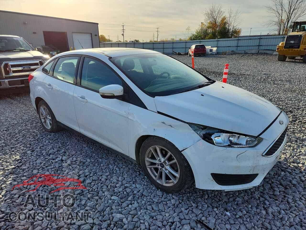 FORD FOCUS 2016 - 1FADP3F25GL244457