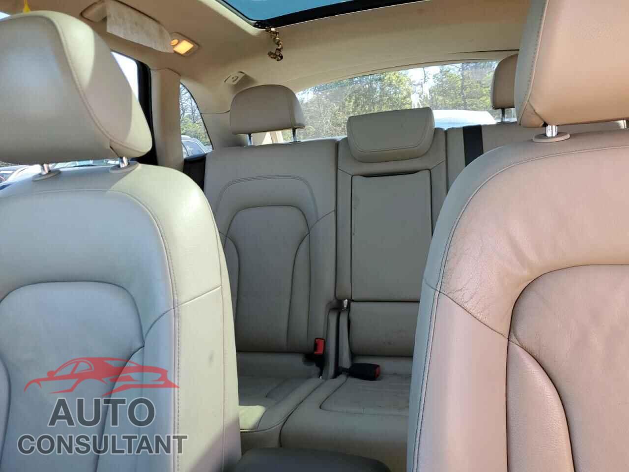 AUDI Q5 2012 - WA1LFBFP3CA014656