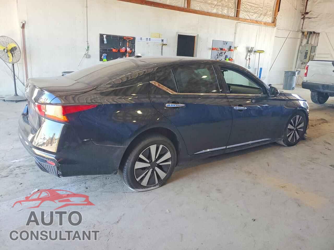 NISSAN ALTIMA 2019 - 1N4BL4DV2KC191134