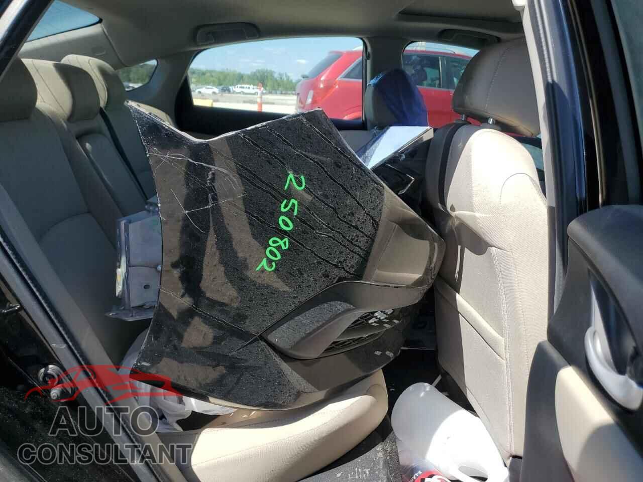 HONDA CIVIC 2016 - 2HGFC2F79GH508721