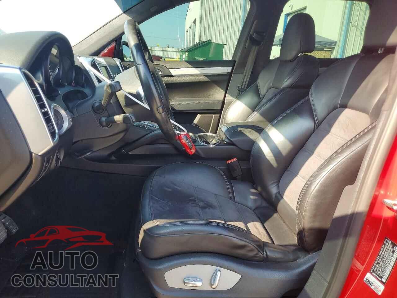 PORSCHE CAYENNE 2013 - WP1AD2A23DLA79770