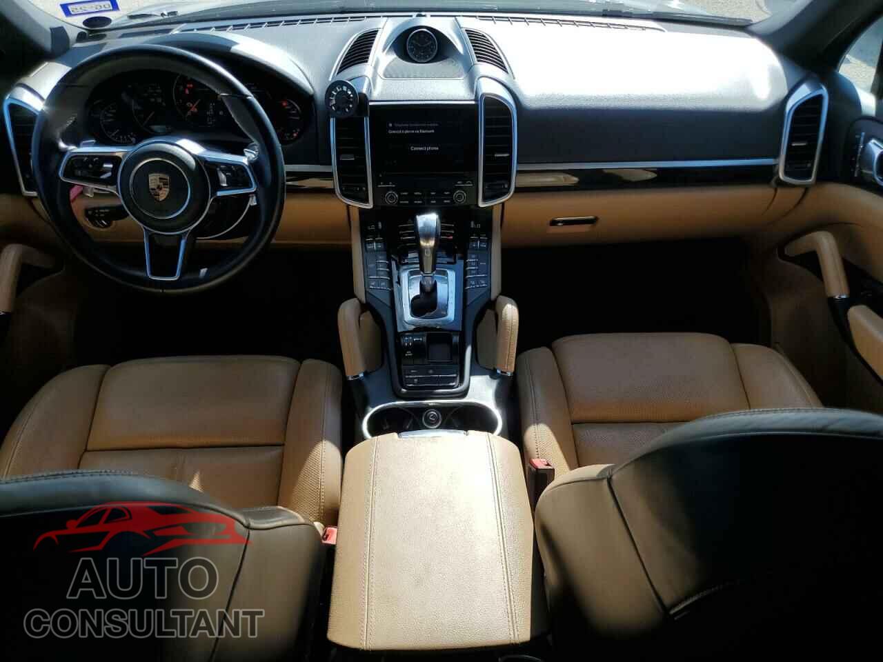 PORSCHE CAYENNE 2018 - WP1AA2A27JKA04421