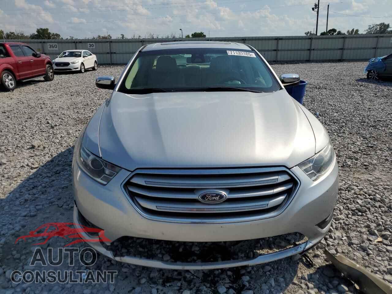 FORD TAURUS 2017 - 1FAHP2F81HG123595