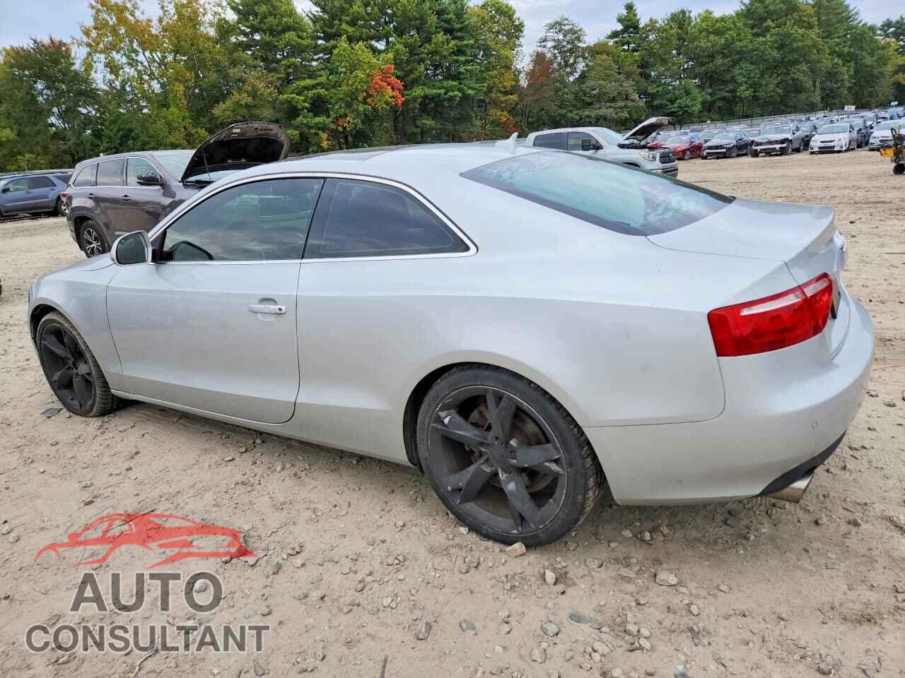 AUDI A5 2009 - WAUDK78T39A016345