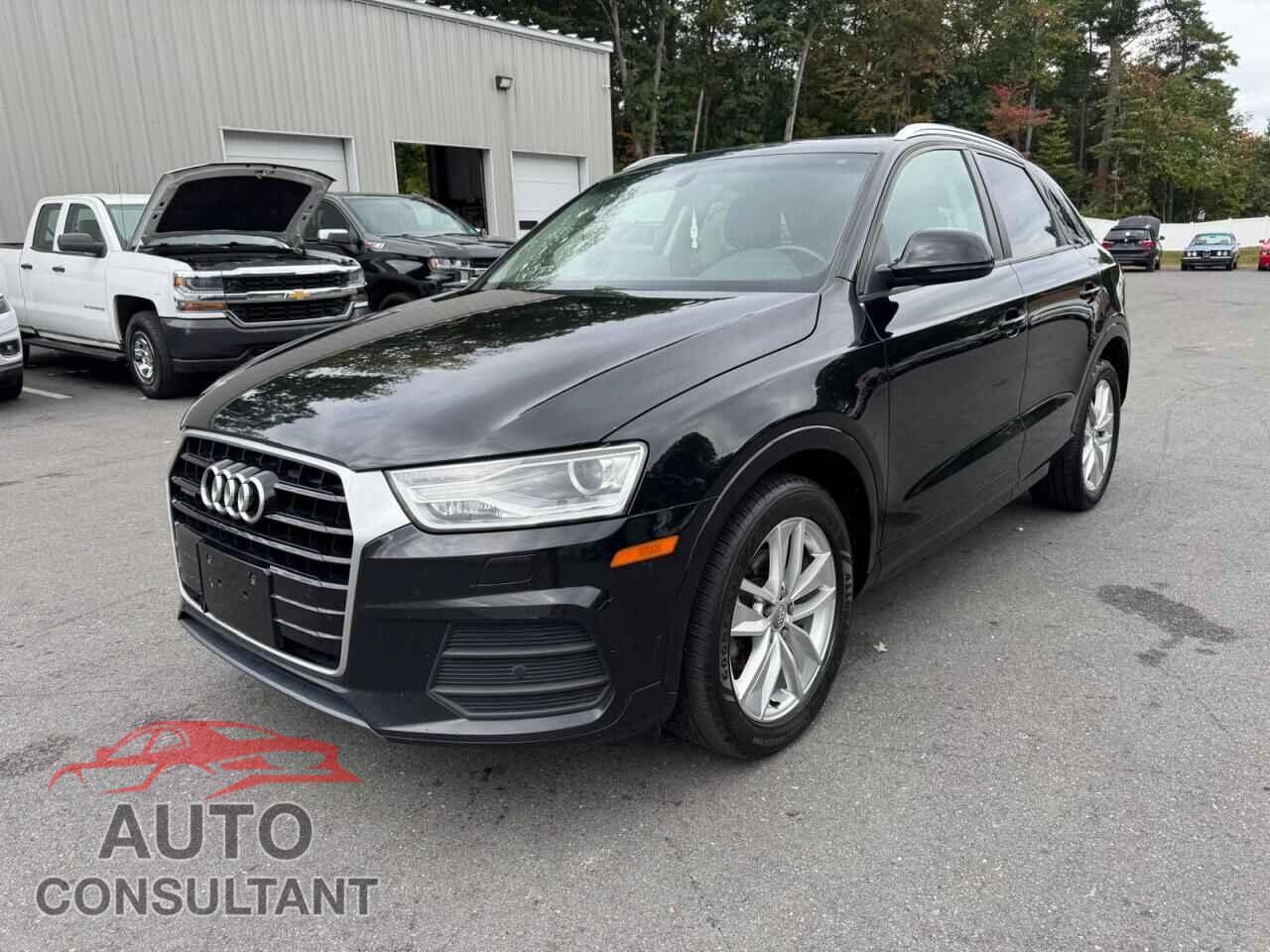 AUDI Q3 2017 - WA1ECCFS2HR013714
