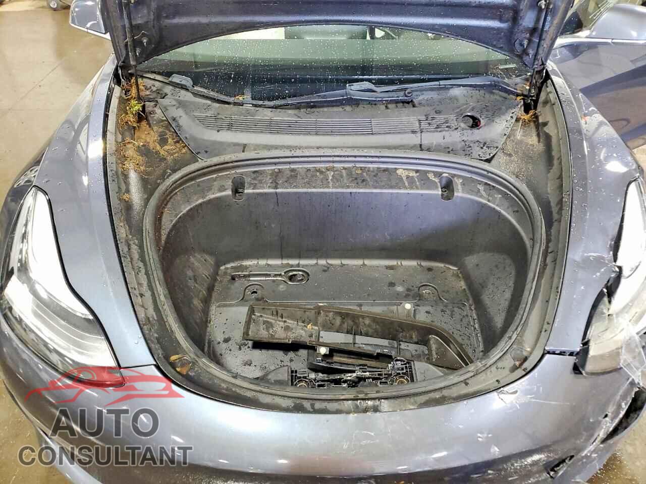 TESLA MODEL 3 2020 - 5YJ3E1EB7LF601040