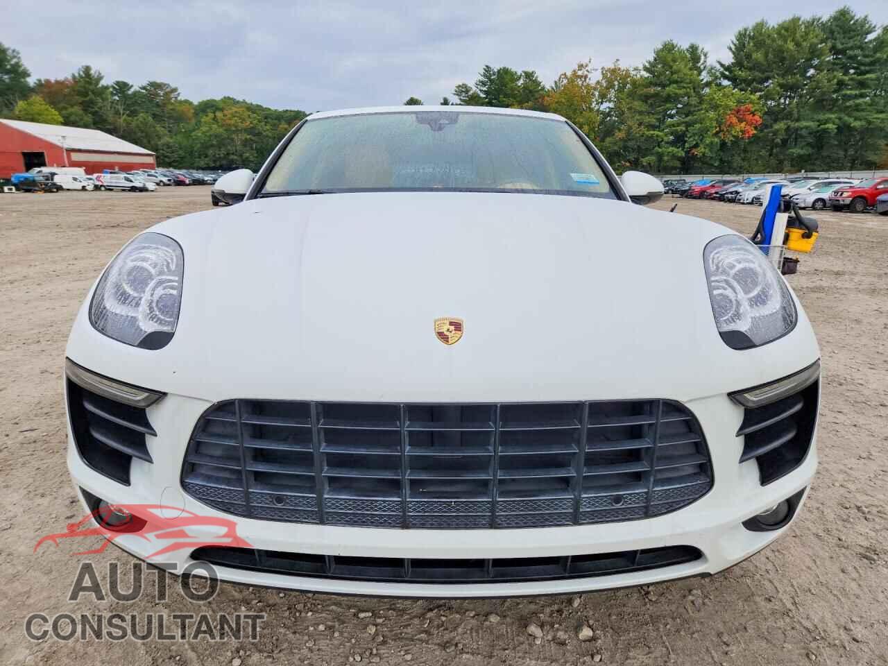 PORSCHE MACAN 2015 - WP1AB2A59FLB67645