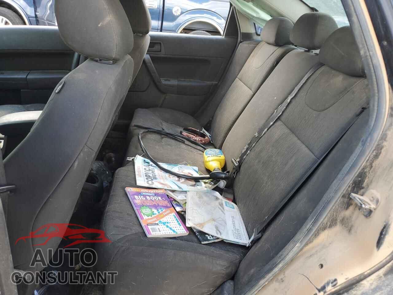 FORD FOCUS 2009 - 1FAHP35N59W174876