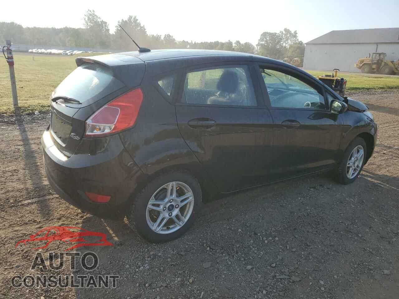 FORD FIESTA 2017 - 3FADP4EJ9HM171415