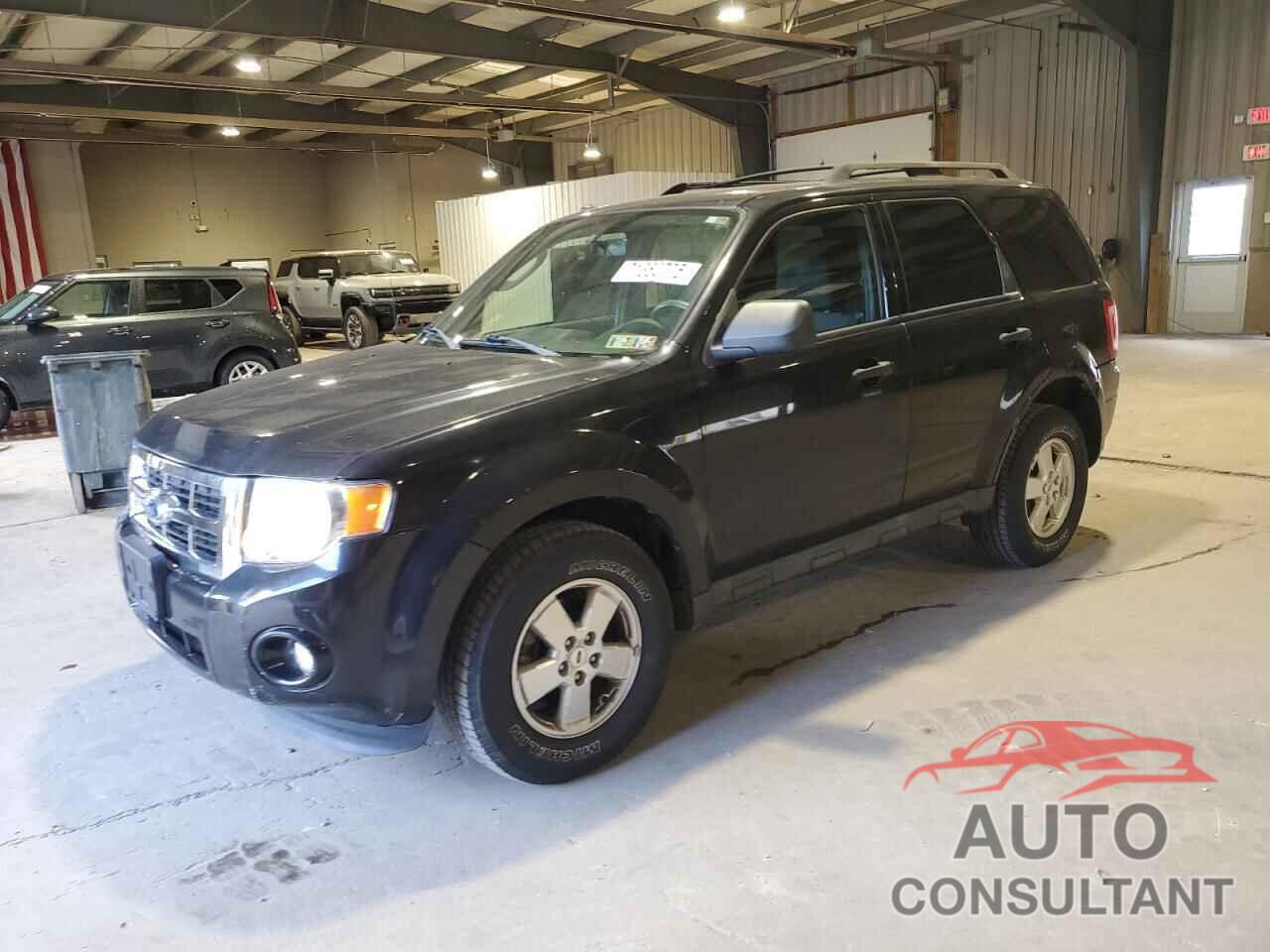 FORD ESCAPE 2011 - 1FMCU9DG7BKB27232