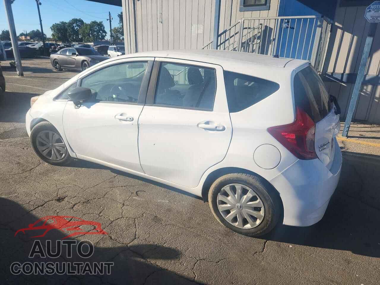 NISSAN VERSA 2017 - 3N1CE2CP3HL352185