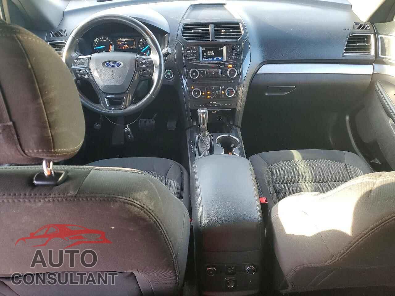 FORD EXPLORER 2017 - 1FM5K7D82HGC85548