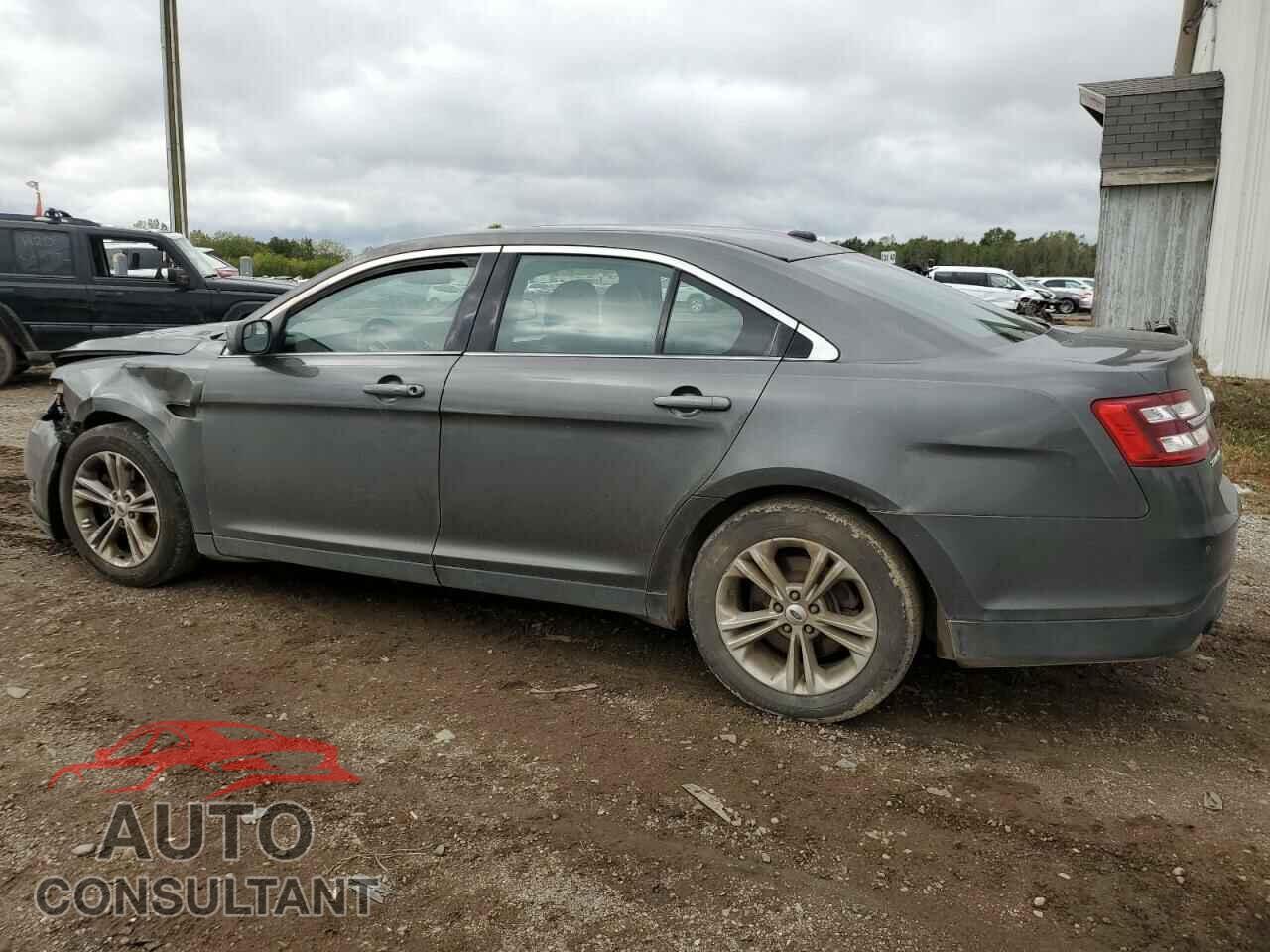FORD TAURUS 2017 - 1FAHP2E88HG118587
