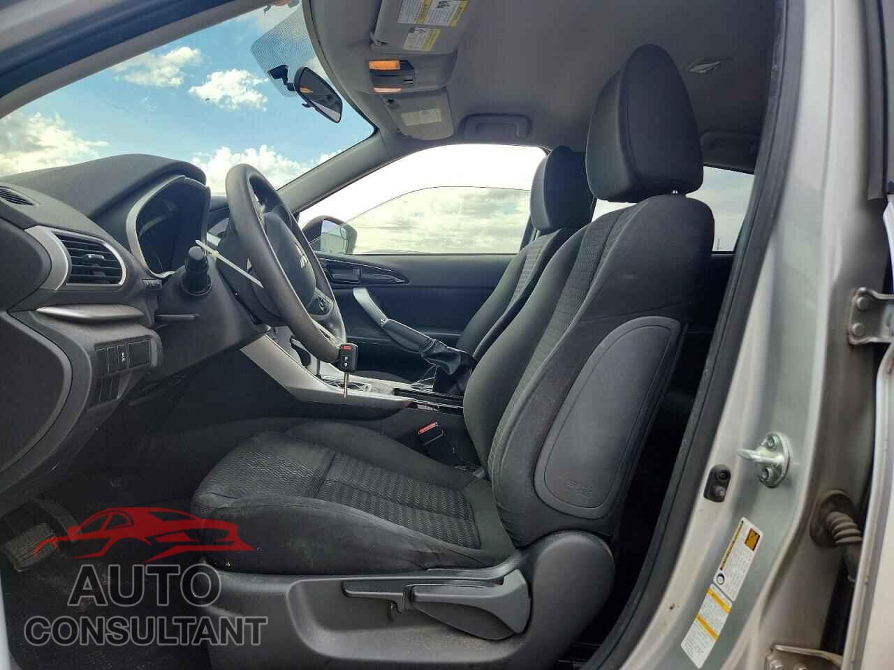 MITSUBISHI ECLIPSE 2018 - JA4AT3AA6JZ064166