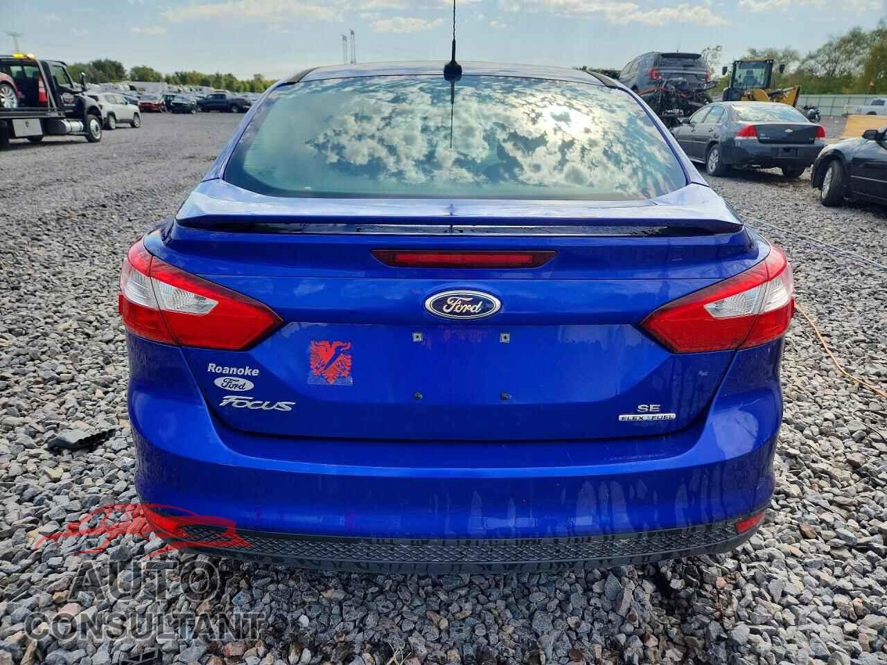 FORD FOCUS 2014 - 1FADP3F20EL371596