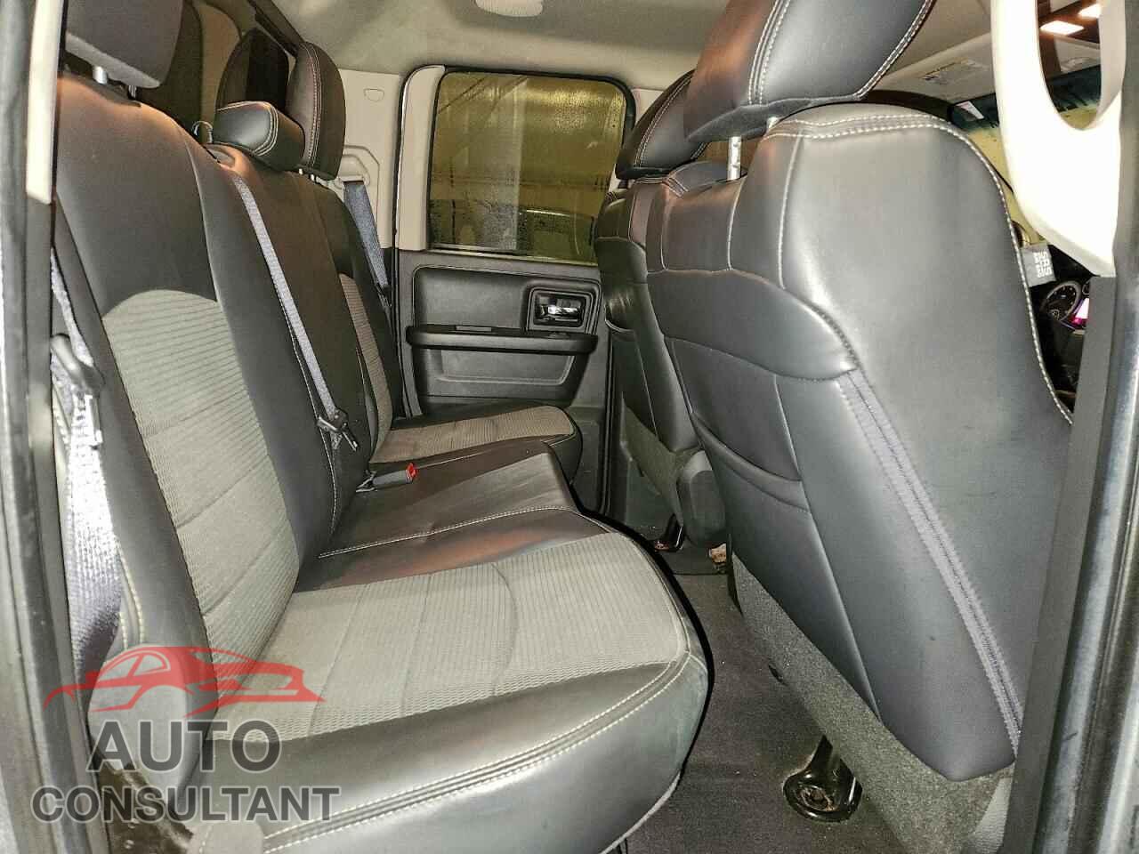 DODGE RAM 1500 2012 - 1C6RD7HT3CS319699