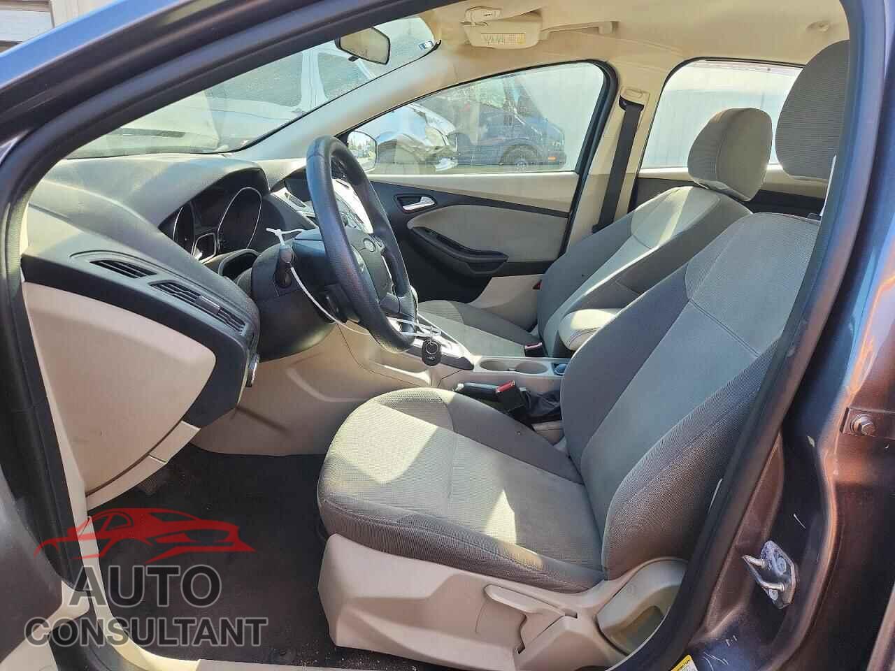FORD FOCUS 2014 - 1FADP3F29EL351749