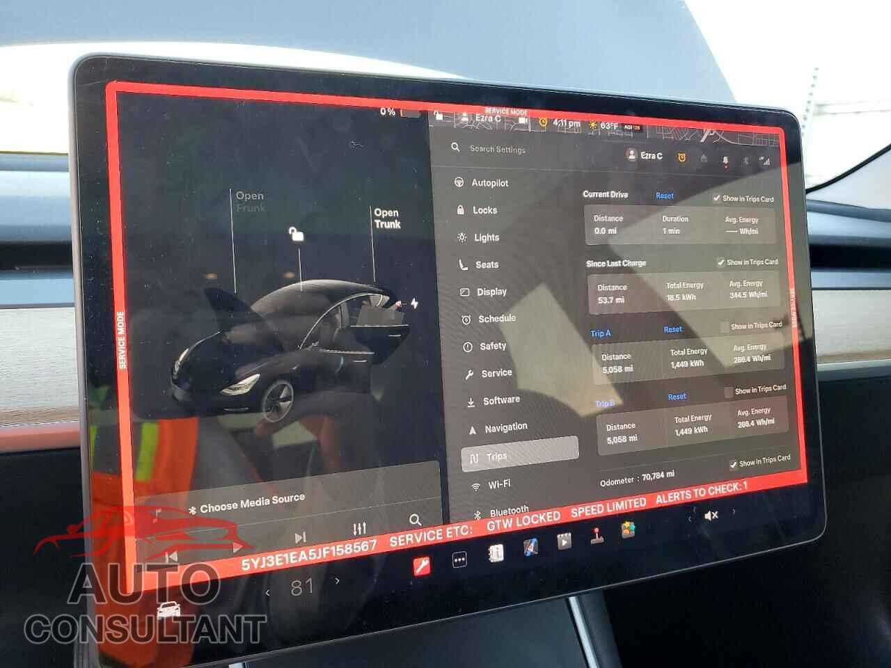 TESLA MODEL 3 2018 - 5YJ3E1EA5JF158567