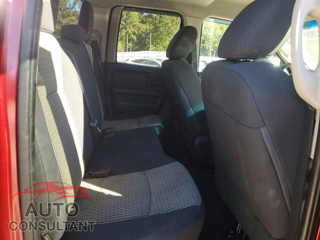 DODGE RAM 1500 2012 - 1C6RD7FT7CS227854
