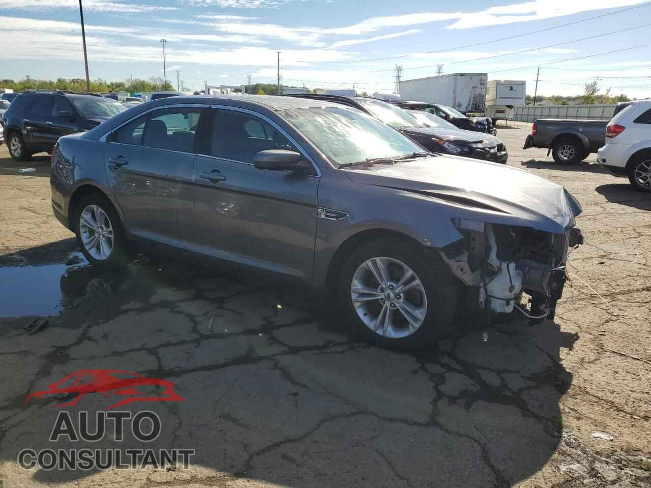 FORD TAURUS 2013 - 1FAHP2E84DG161639