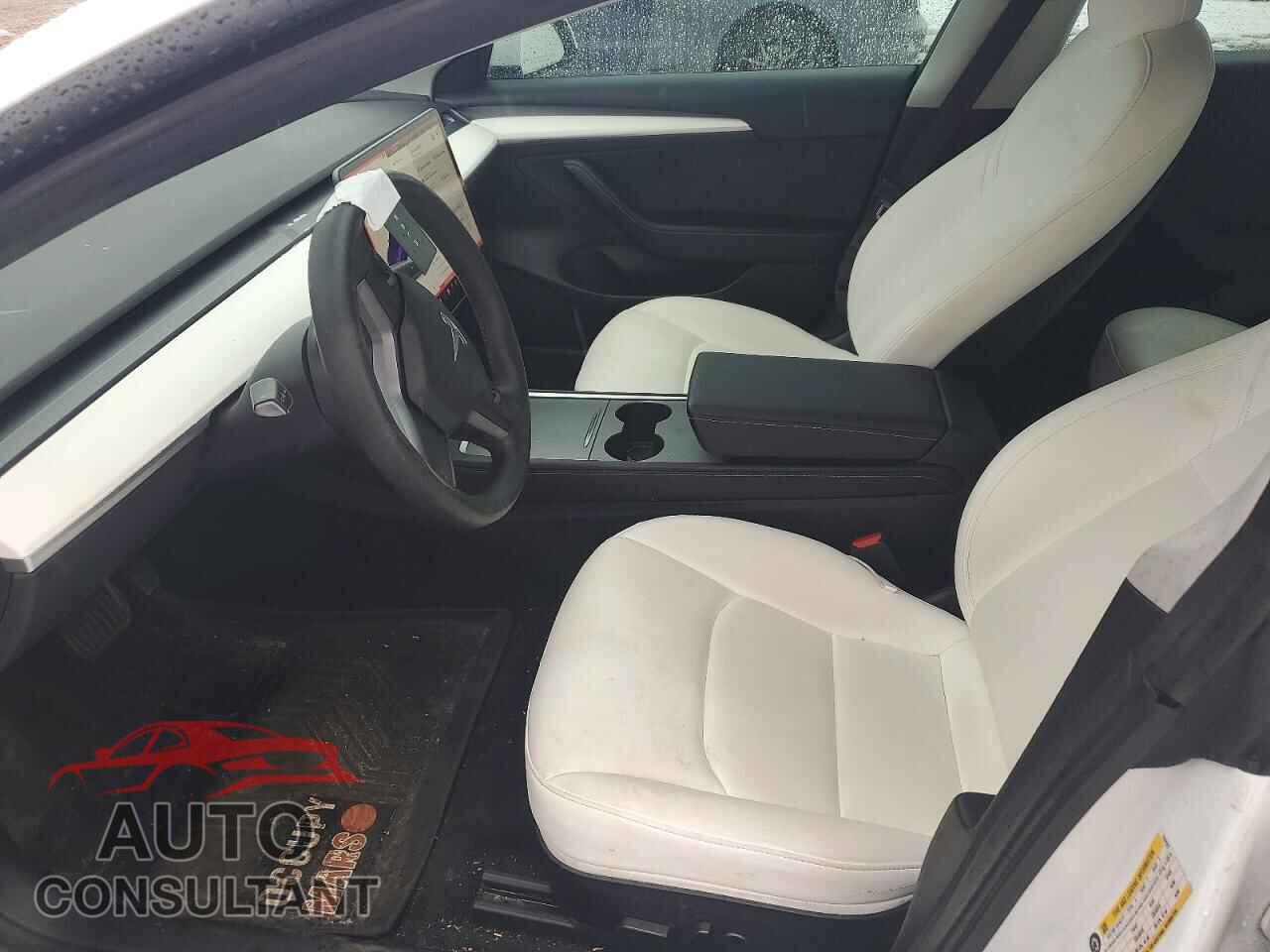TESLA MODEL 3 2022 - 5YJ3E1EB2NF228525