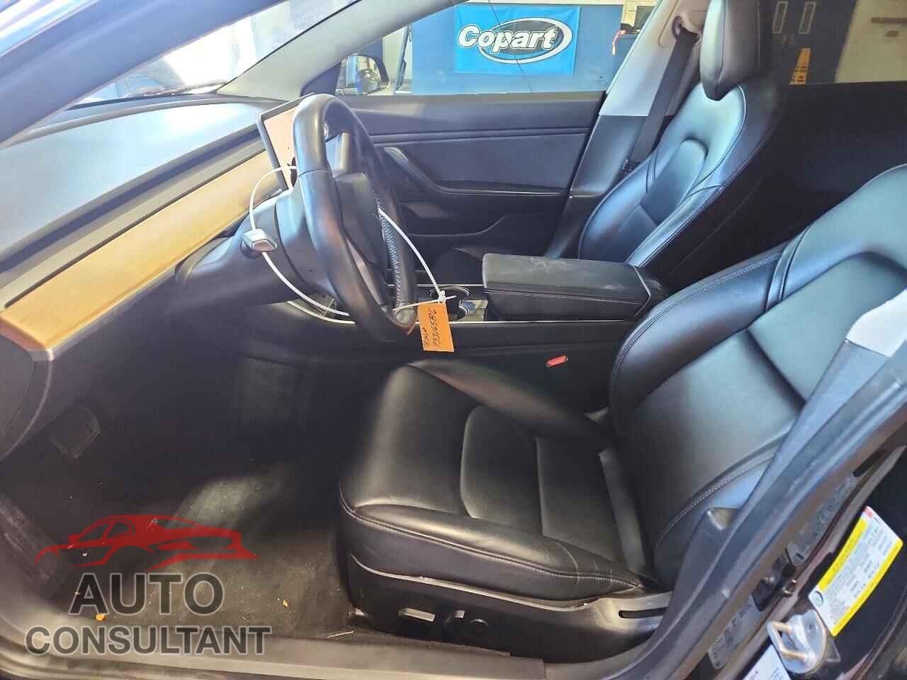 TESLA MODEL 3 2019 - 5YJ3E1EA1KF300642