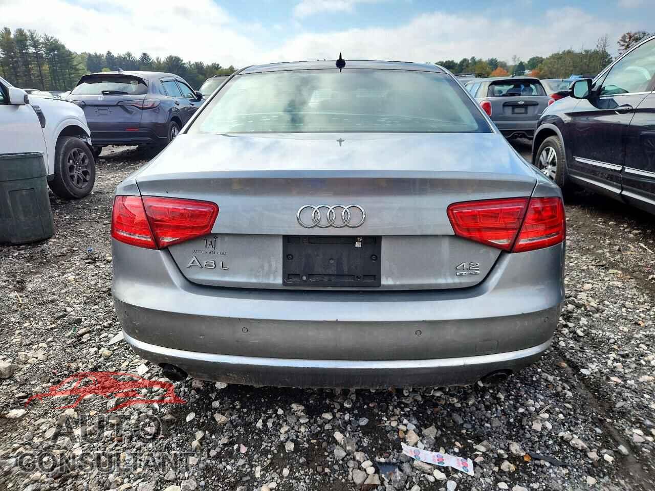 AUDI A8 2012 - WAURVAFDXCN010368