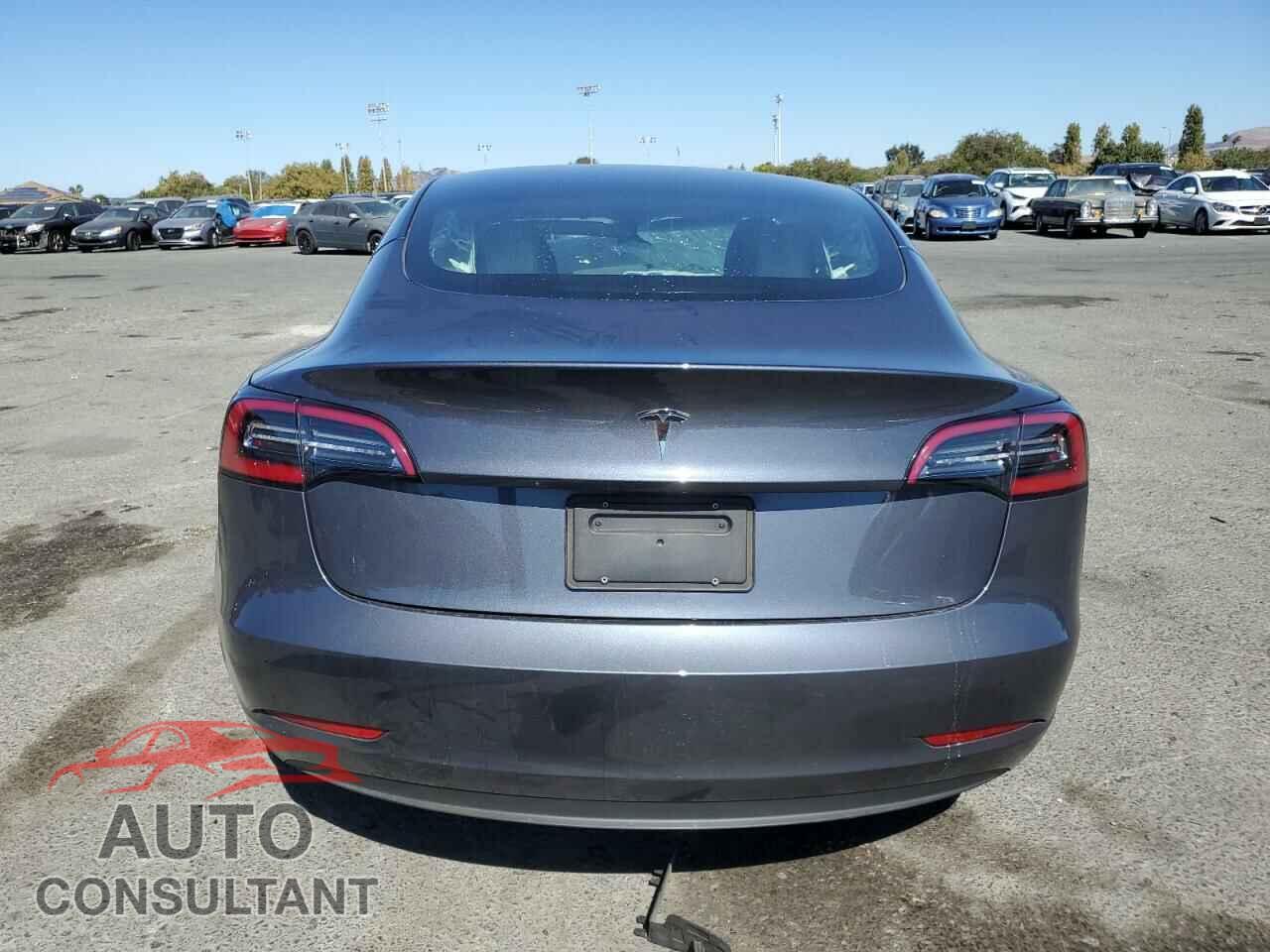 TESLA MODEL 3 2023 - 5YJ3E1EA5PF396539