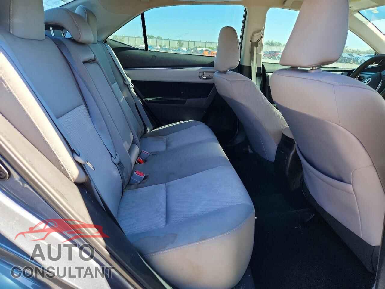 TOYOTA COROLLA 2015 - 2T1BURHE8FC372492