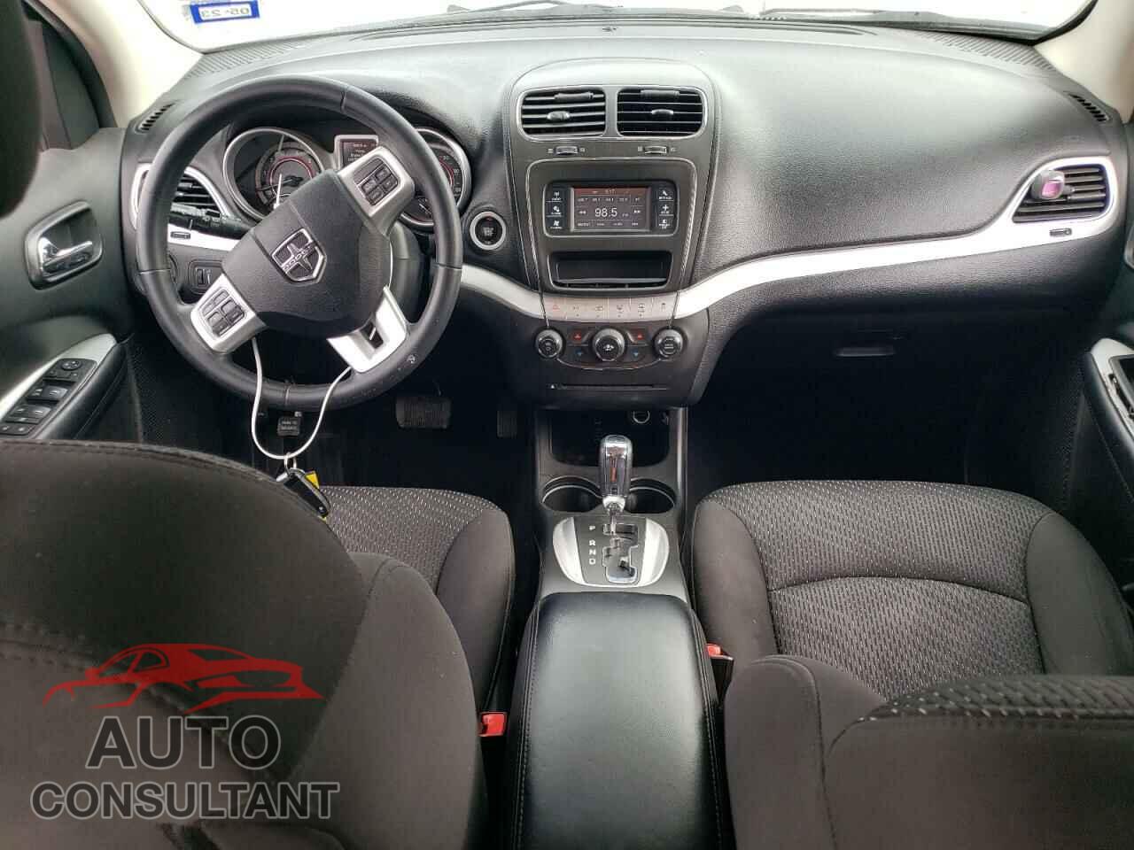 DODGE JOURNEY 2017 - 3C4PDCAB5HT638263