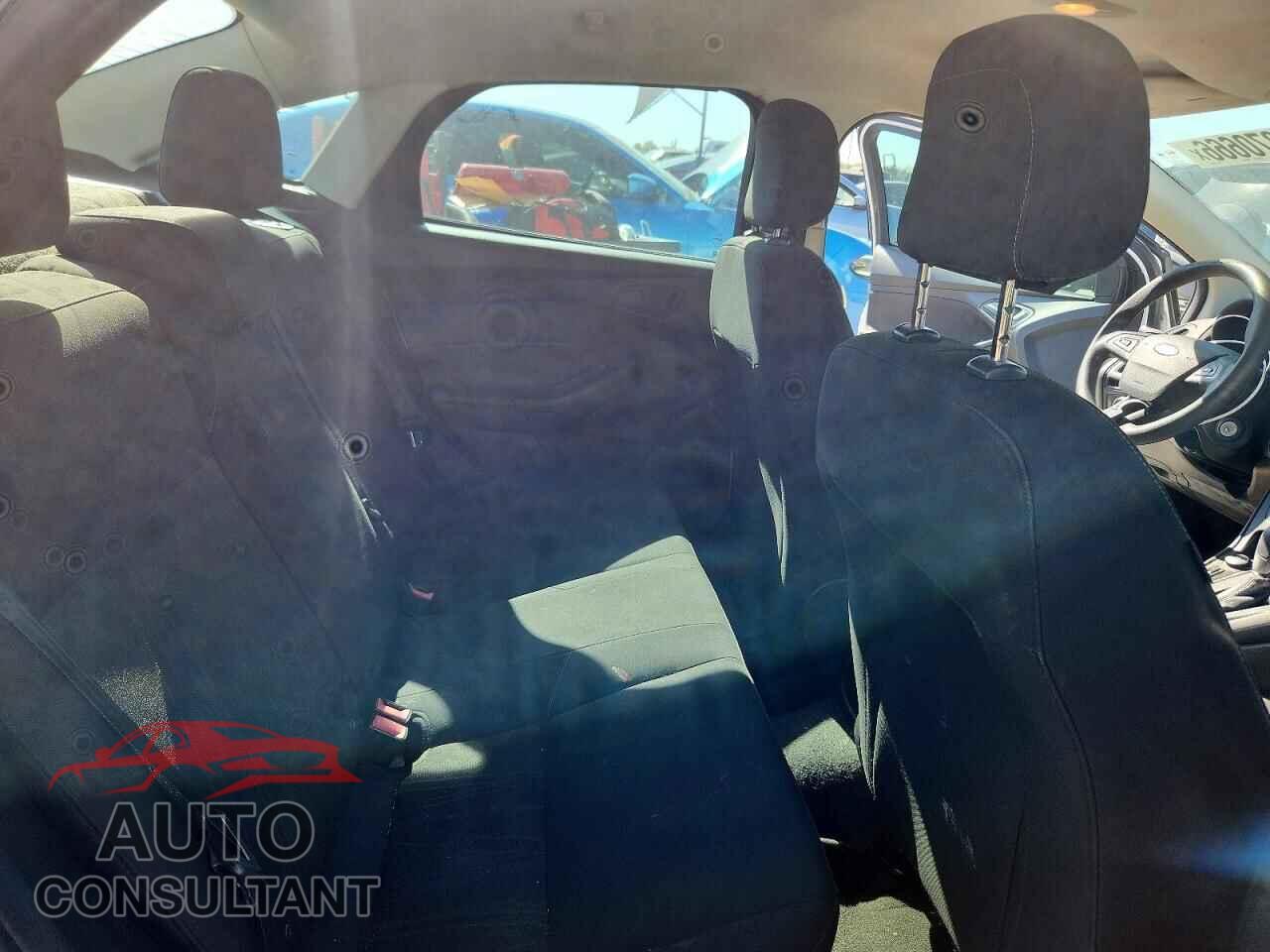 FORD FOCUS 2016 - 1FADP3E22GL281449