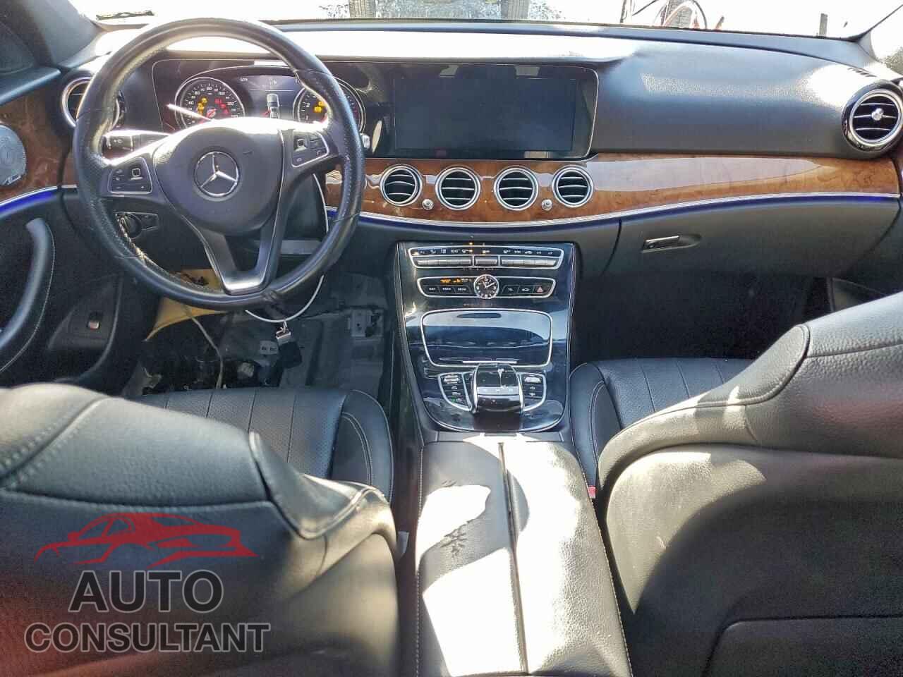 MERCEDES-BENZ E-CLASS 2017 - WDDZF4JB0HA051216