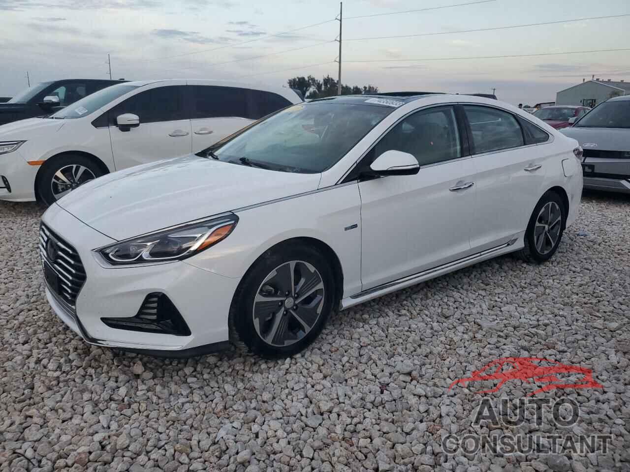 HYUNDAI SONATA 2018 - KMHE34L34JA078749