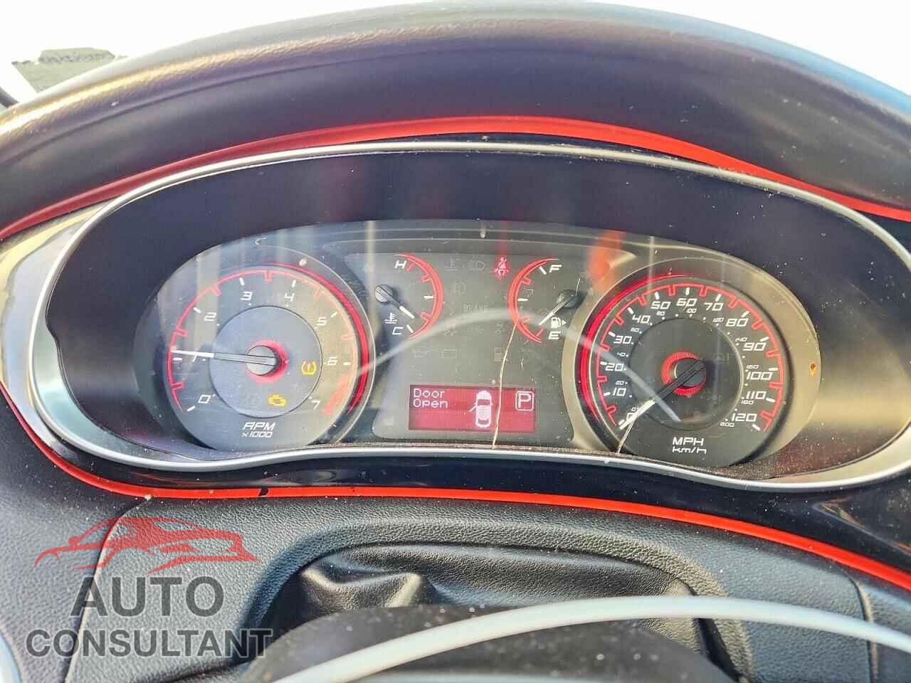 DODGE DART 2015 - 1C3CDFBB1FD251621