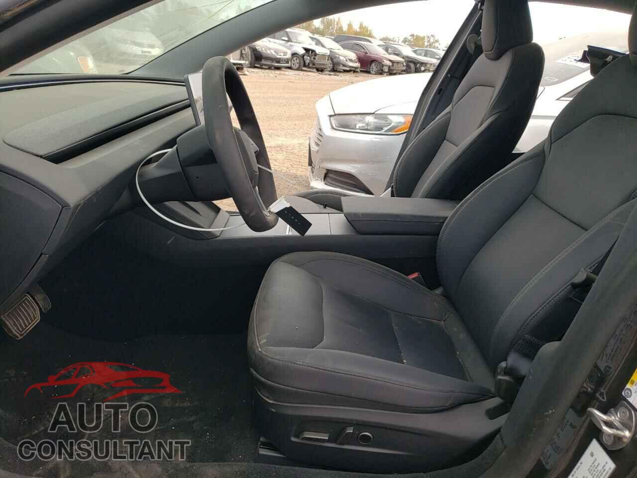 TESLA MODEL 3 2024 - 5YJ3E1EB4RF811927