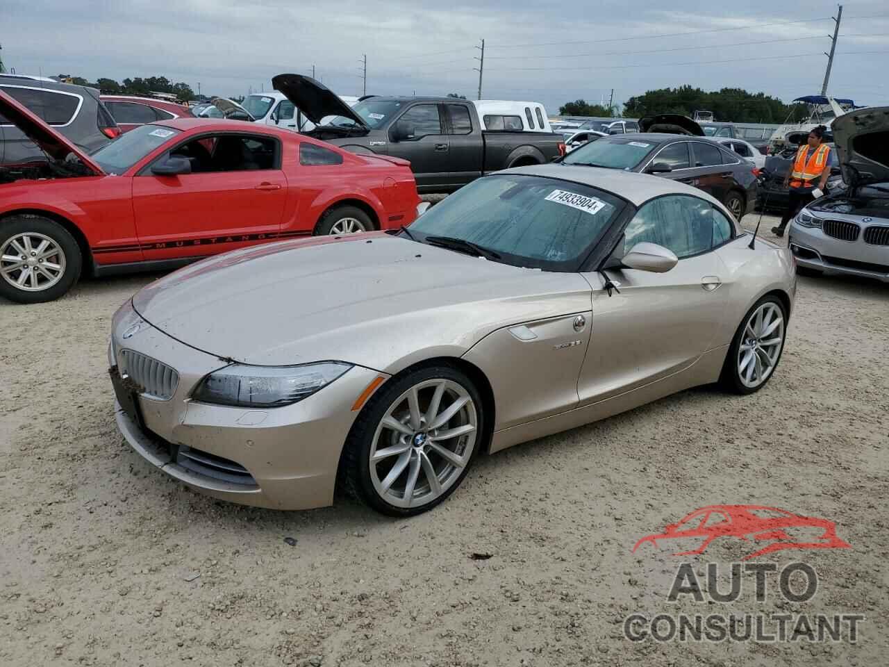 BMW Z4 2012 - WBALM7C5XCE384505