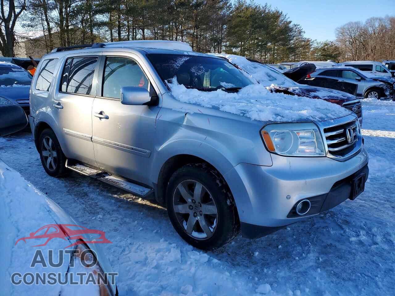 HONDA PILOT 2012 - 5FNYF4H96CB024076